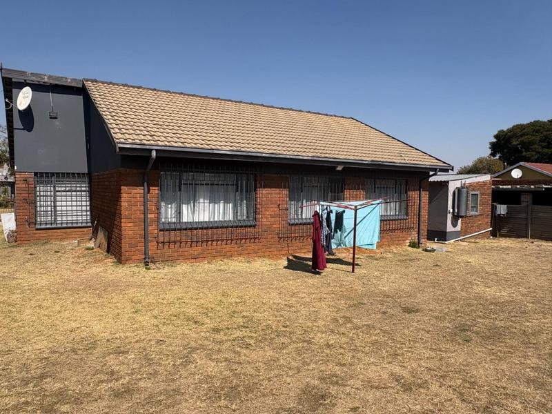 3 Bedroom Property for Sale in Witpoortjie Gauteng