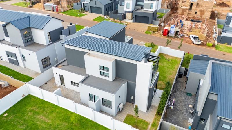 4 Bedroom Property for Sale in Fountainbrook Estate Gauteng