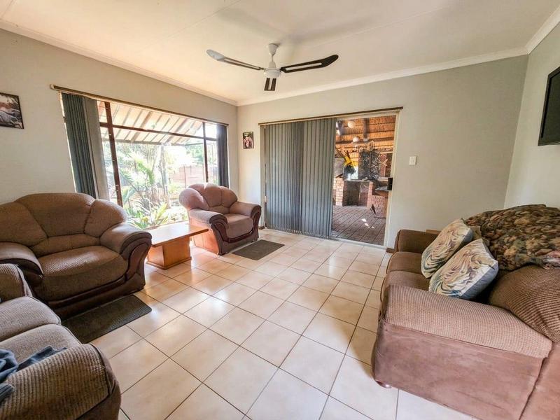 3 Bedroom Property for Sale in Doornpoort Gauteng