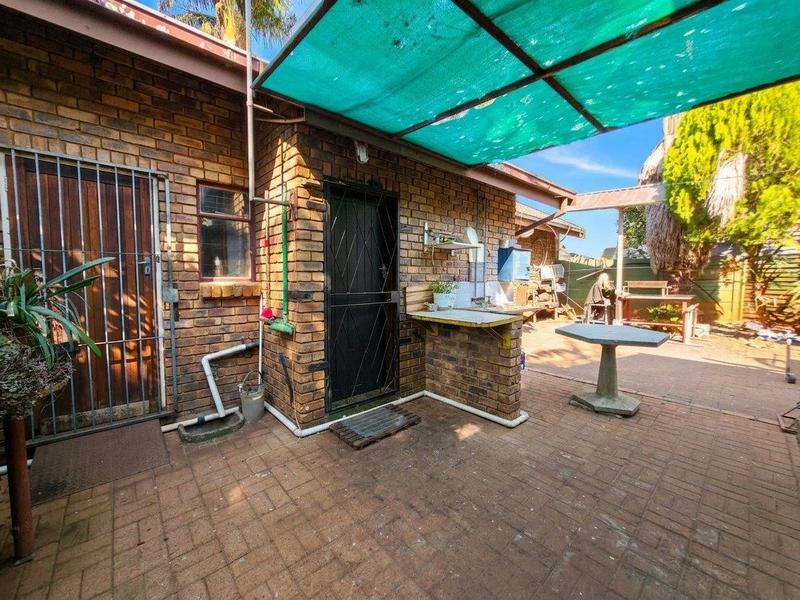 3 Bedroom Property for Sale in Doornpoort Gauteng