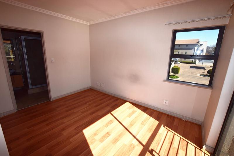 To Let 2 Bedroom Property for Rent in Rivonia Gauteng