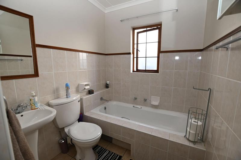 2 Bedroom Property for Sale in Bryanston Gauteng