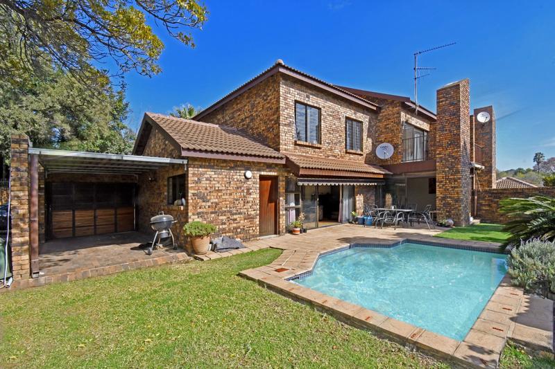 3 Bedroom Property for Sale in Magaliessig Gauteng