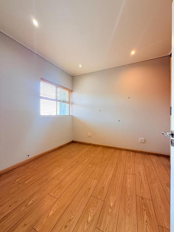 To Let 2 Bedroom Property for Rent in Morningside Gauteng