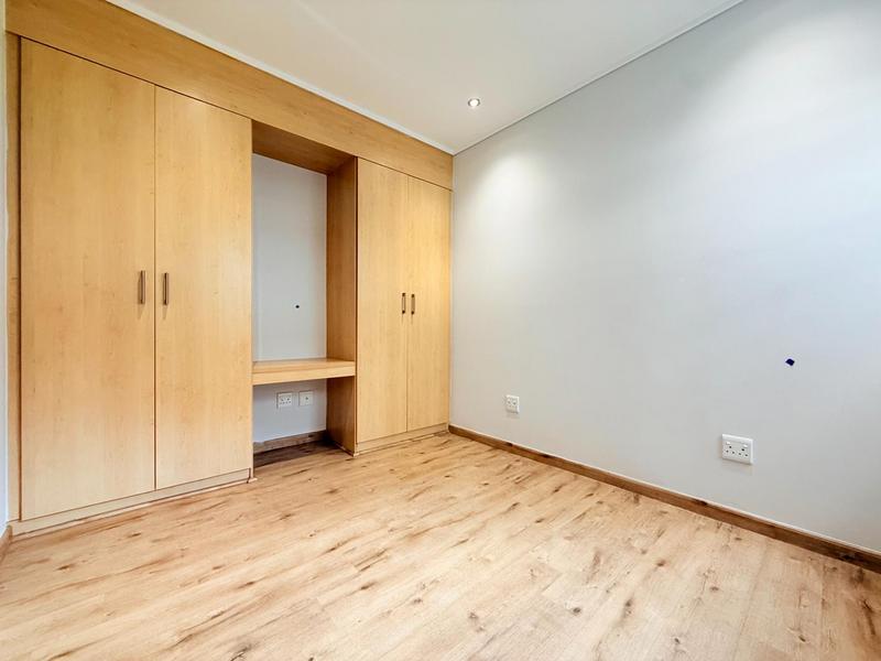 To Let 2 Bedroom Property for Rent in Sandown Gauteng