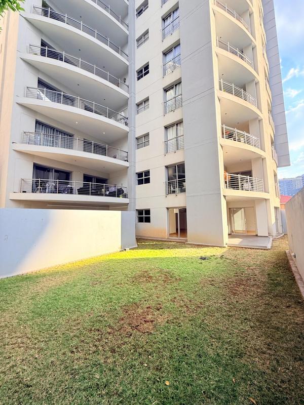 To Let 2 Bedroom Property for Rent in Sandown Gauteng
