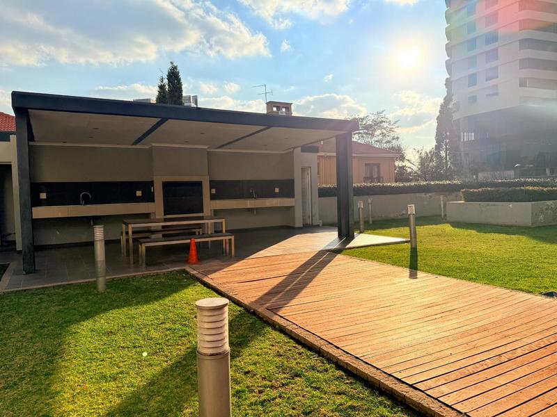 To Let 2 Bedroom Property for Rent in Sandown Gauteng