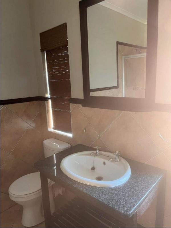 To Let 2 Bedroom Property for Rent in Farrar Park Gauteng