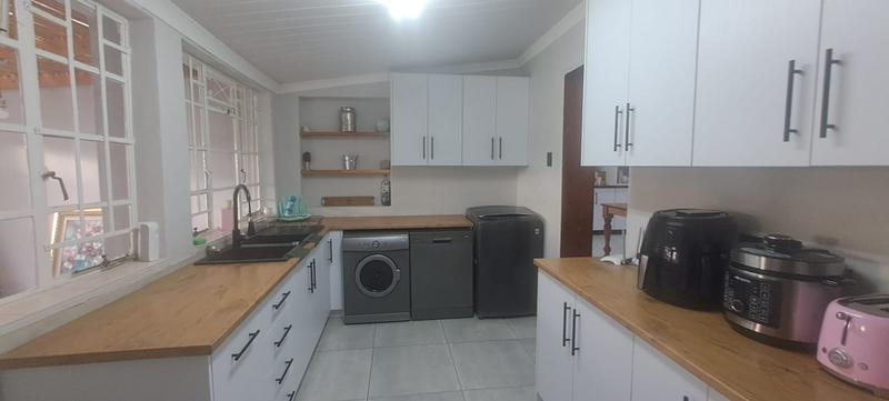4 Bedroom Property for Sale in Cinderella Gauteng