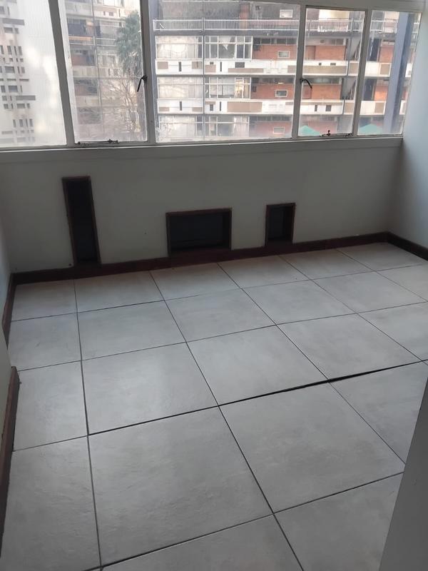 1 Bedroom Property for Sale in Sunnyside Gauteng