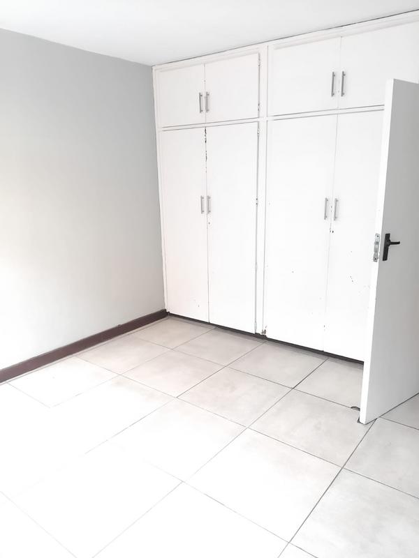 1 Bedroom Property for Sale in Sunnyside Gauteng