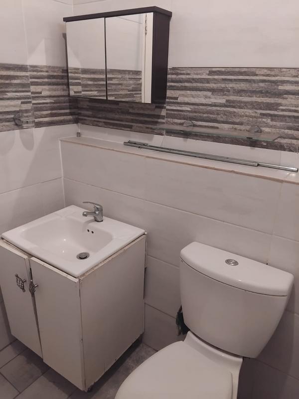 1 Bedroom Property for Sale in Sunnyside Gauteng
