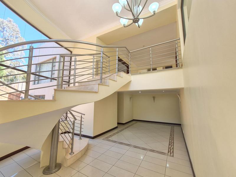 4 Bedroom Property for Sale in Waterkloof Heights Gauteng