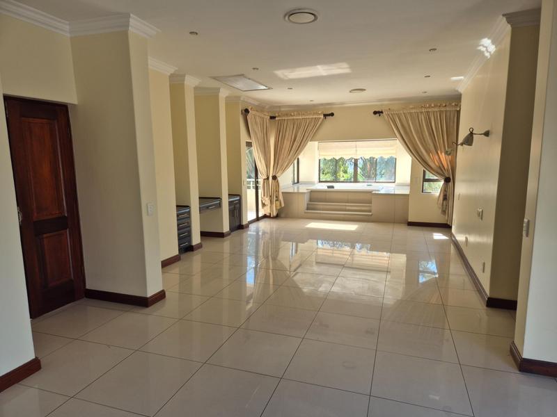 4 Bedroom Property for Sale in Waterkloof Heights Gauteng