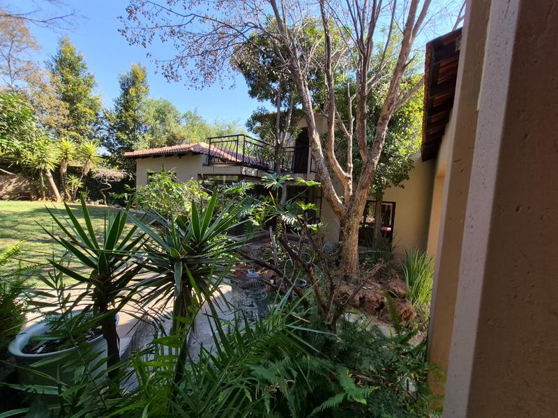 4 Bedroom Property for Sale in Kyalami Hills Gauteng