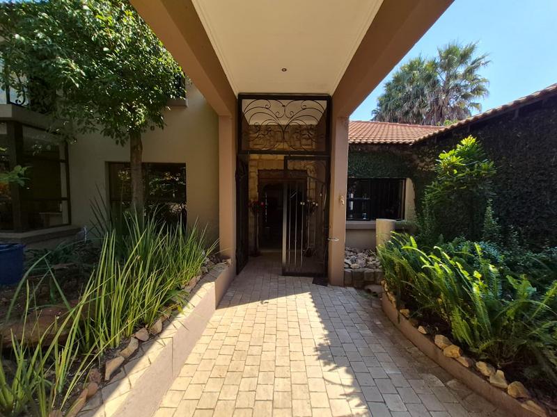 4 Bedroom Property for Sale in Kyalami Hills Gauteng