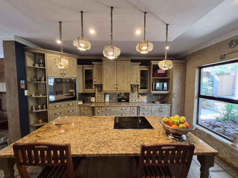 4 Bedroom Property for Sale in Kyalami Hills Gauteng