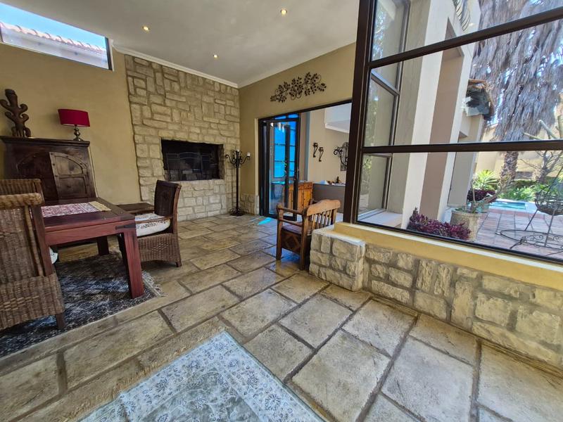 4 Bedroom Property for Sale in Kyalami Hills Gauteng