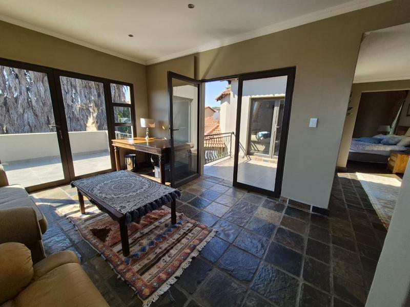 4 Bedroom Property for Sale in Kyalami Hills Gauteng