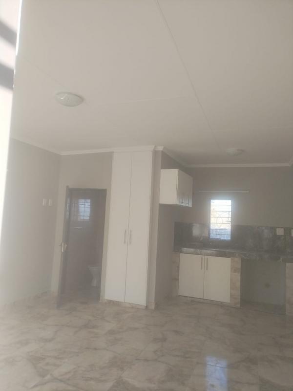 1 Bedroom Property for Sale in Kempton Park Gauteng