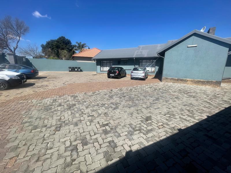 1 Bedroom Property for Sale in Kempton Park Gauteng