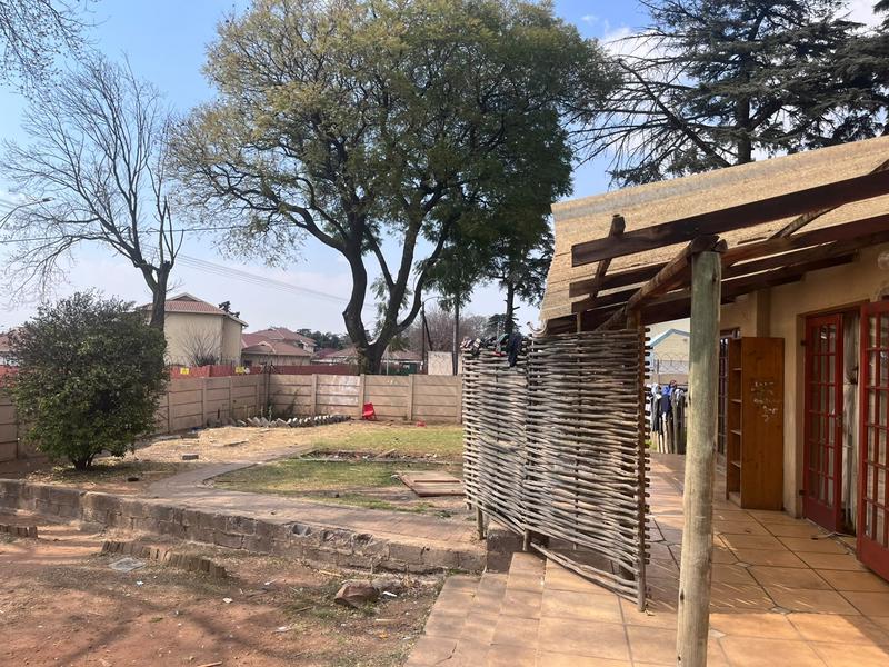 2 Bedroom Property for Sale in The Hill Gauteng