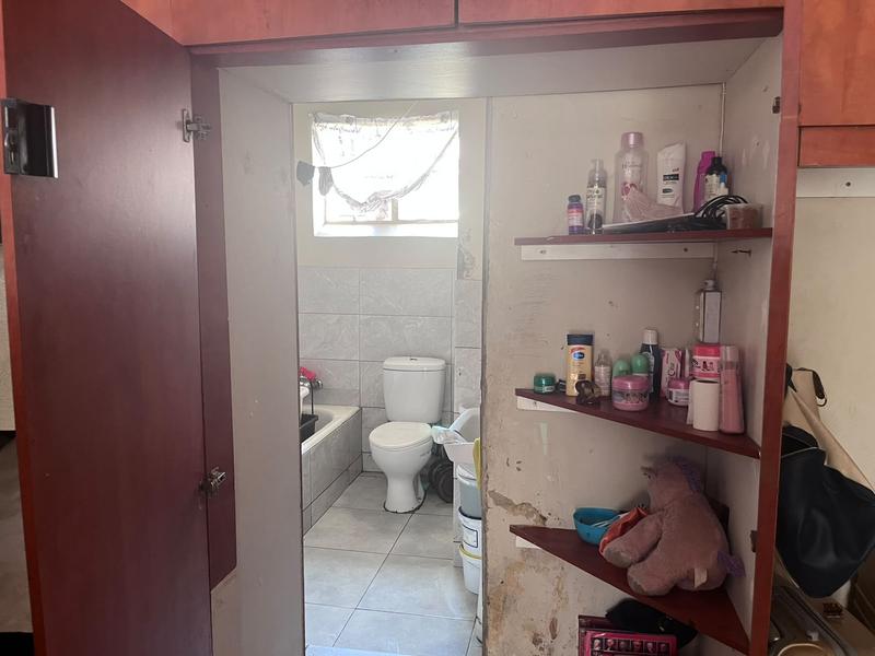 2 Bedroom Property for Sale in The Hill Gauteng
