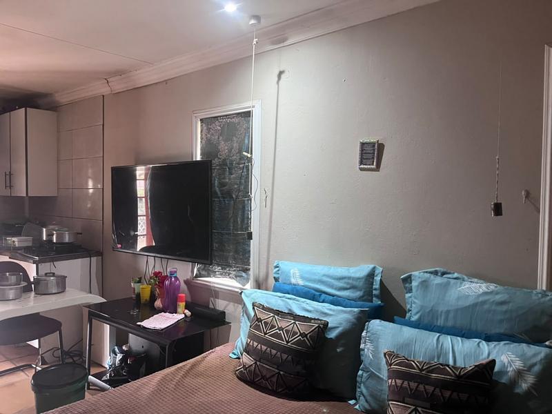 2 Bedroom Property for Sale in The Hill Gauteng