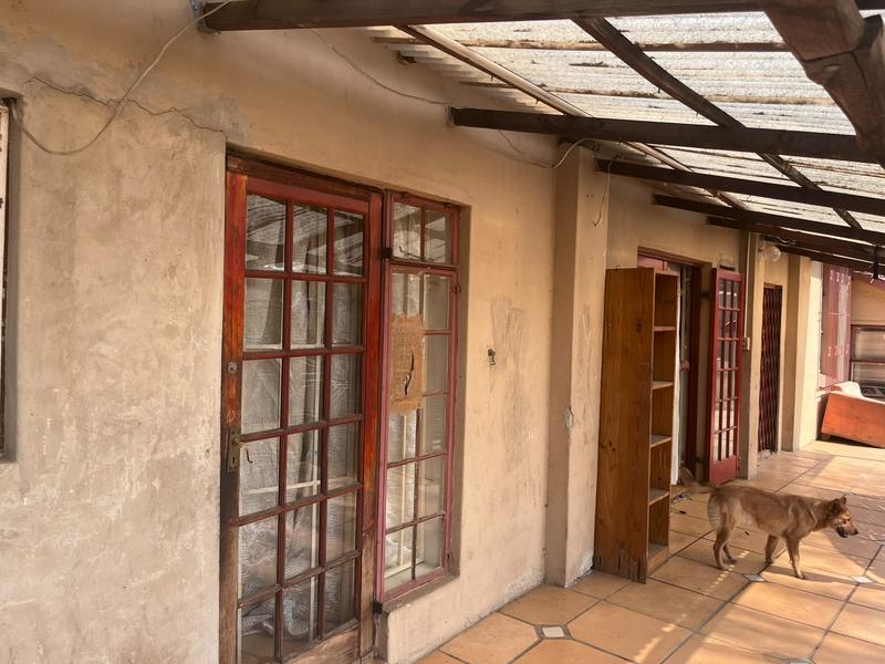 2 Bedroom Property for Sale in The Hill Gauteng