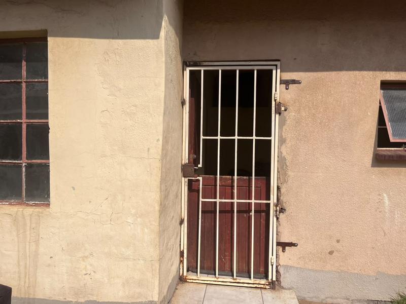 2 Bedroom Property for Sale in The Hill Gauteng