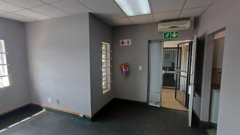 To Let Commercial Property for Rent in Hennopspark Gauteng