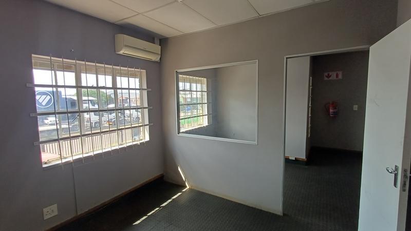 To Let Commercial Property for Rent in Hennopspark Gauteng