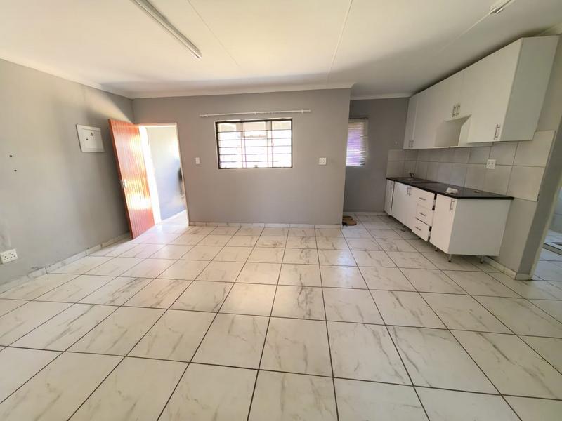 To Let 2 Bedroom Property for Rent in Wychwood Gauteng