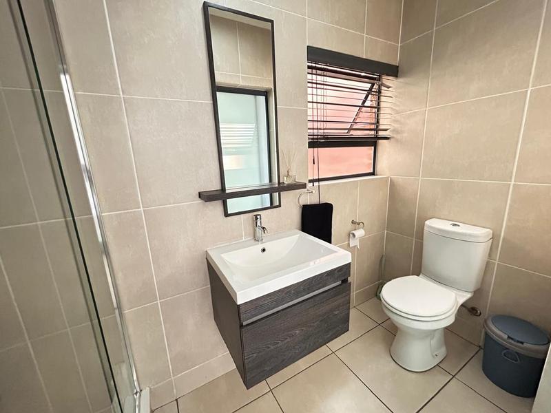 3 Bedroom Property for Sale in Greenstone Hill Gauteng