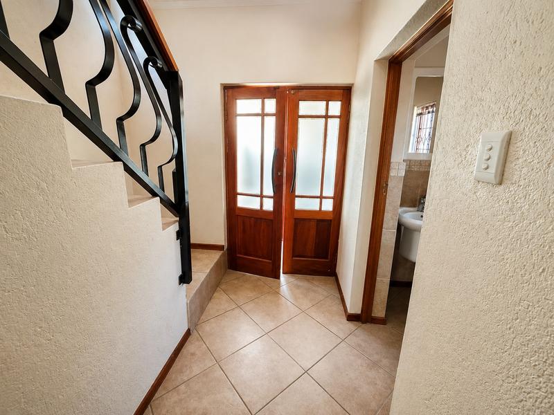 3 Bedroom Property for Sale in Olympus AH Gauteng