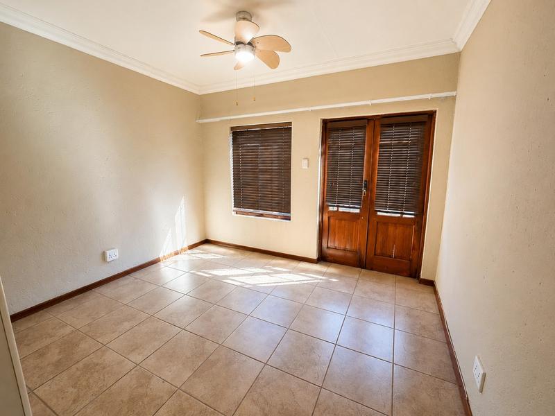 3 Bedroom Property for Sale in Olympus AH Gauteng