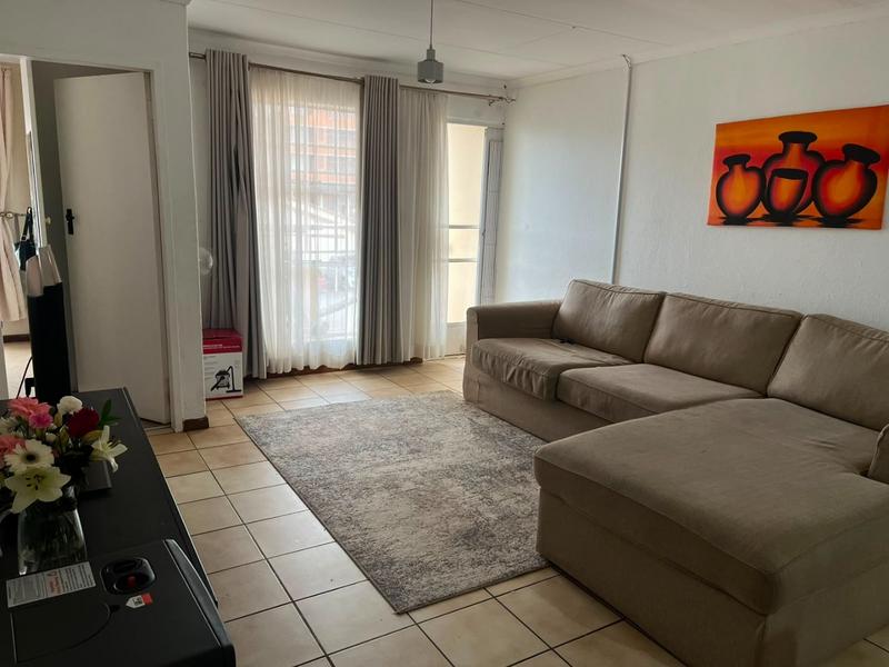3 Bedroom Property for Sale in Carenvale Gauteng