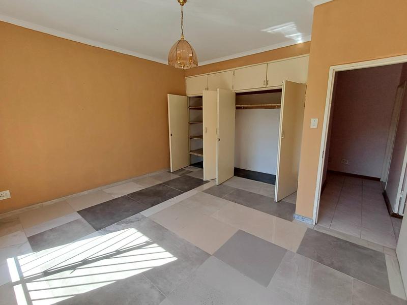 11 Bedroom Property for Sale in Laudium Gauteng