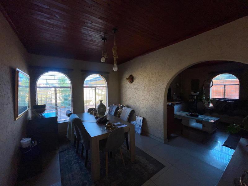 4 Bedroom Property for Sale in Lenasia South Gauteng