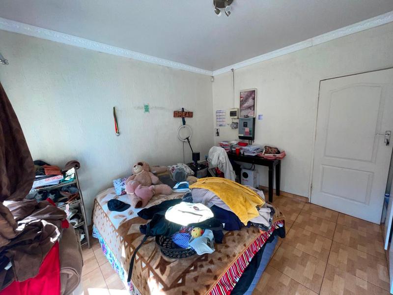 4 Bedroom Property for Sale in Lenasia South Gauteng