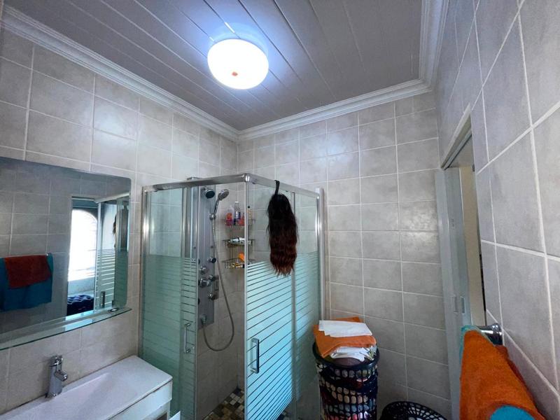 4 Bedroom Property for Sale in Lenasia South Gauteng