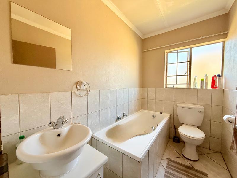 2 Bedroom Property for Sale in Sylviavale Gauteng