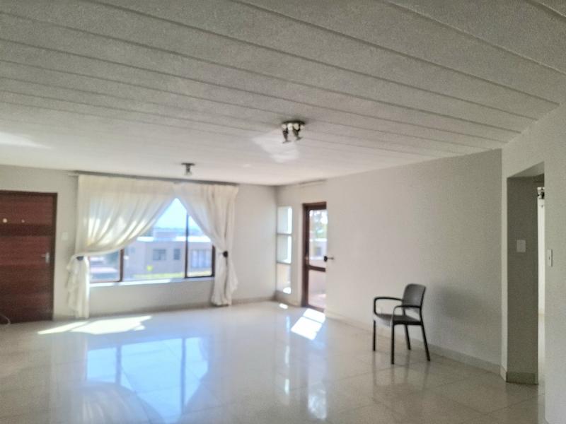 To Let 2 Bedroom Property for Rent in Morningside Gauteng
