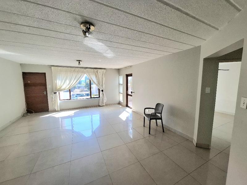 To Let 2 Bedroom Property for Rent in Morningside Gauteng