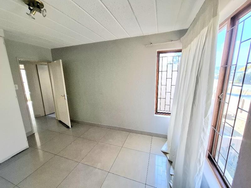 To Let 2 Bedroom Property for Rent in Morningside Gauteng