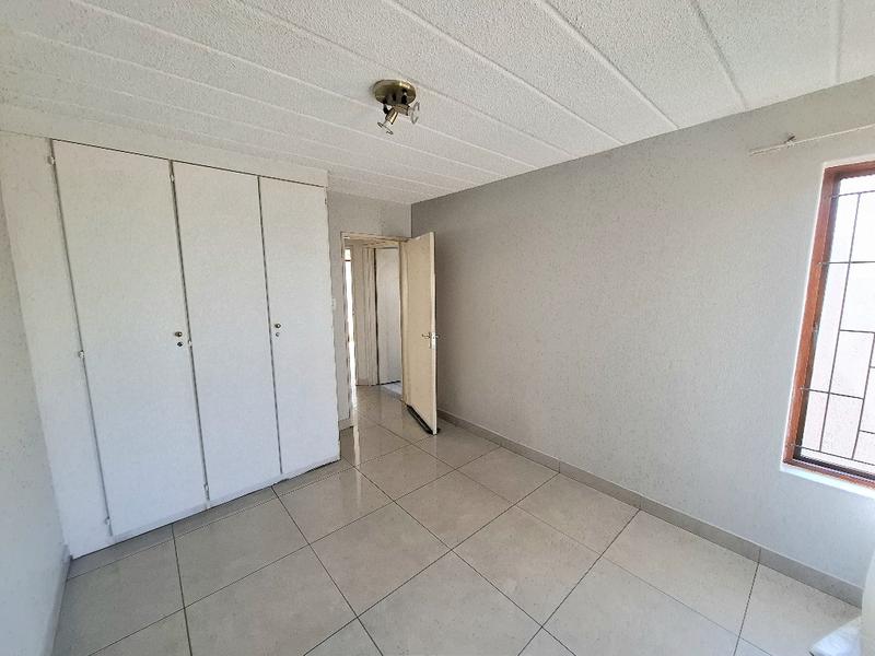 To Let 2 Bedroom Property for Rent in Morningside Gauteng