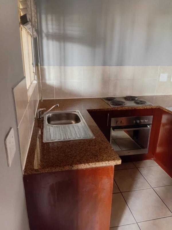 To Let 2 Bedroom Property for Rent in Hesteapark Gauteng
