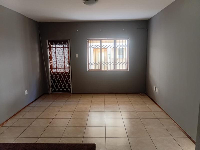 To Let 2 Bedroom Property for Rent in Hesteapark Gauteng