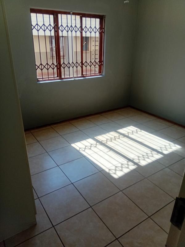 To Let 2 Bedroom Property for Rent in Hesteapark Gauteng