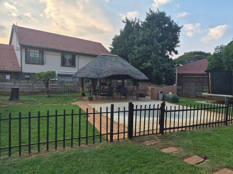 3 Bedroom Property for Sale in Chantelle Gauteng